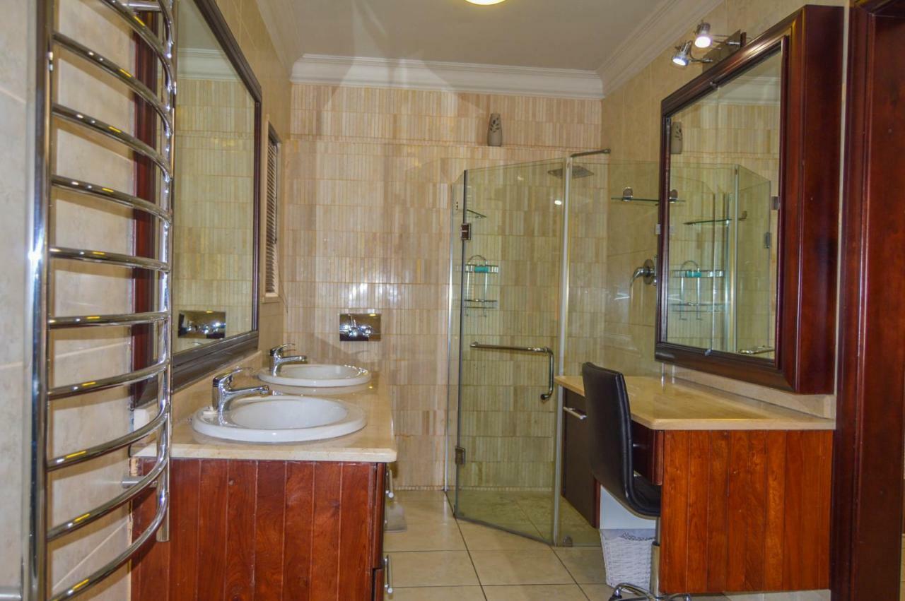 Emangunini Guest House Richards Bay Εξωτερικό φωτογραφία