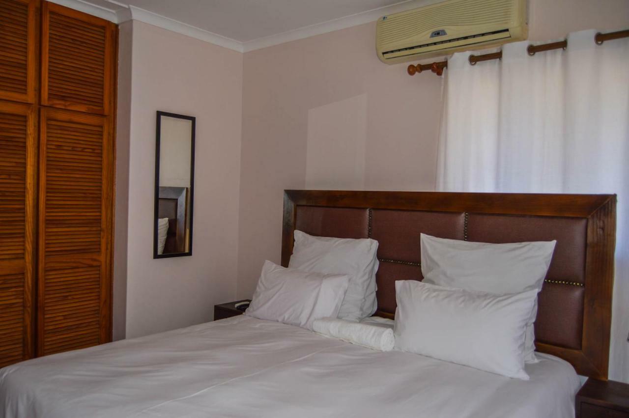 Emangunini Guest House Richards Bay Εξωτερικό φωτογραφία