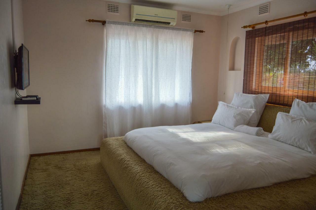 Emangunini Guest House Richards Bay Εξωτερικό φωτογραφία