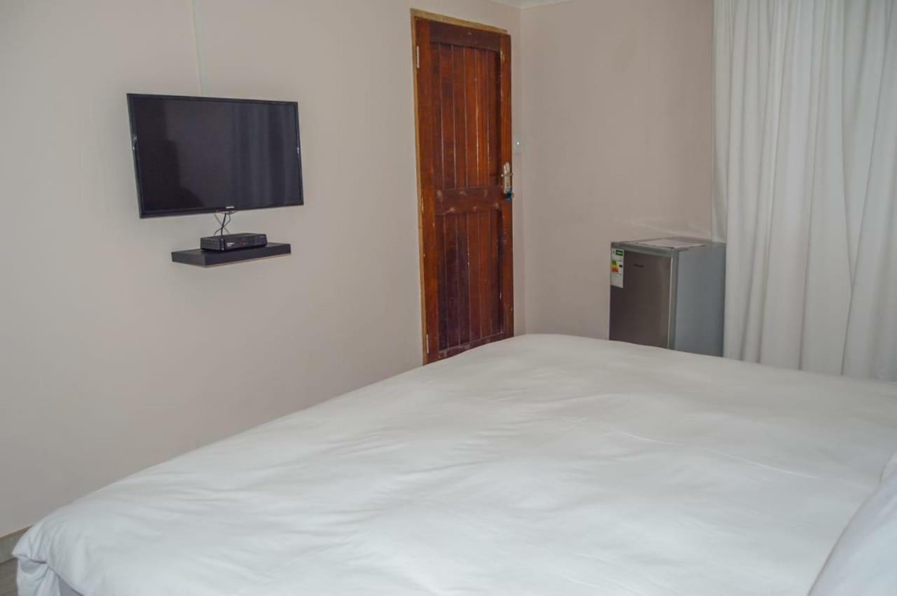Emangunini Guest House Richards Bay Εξωτερικό φωτογραφία