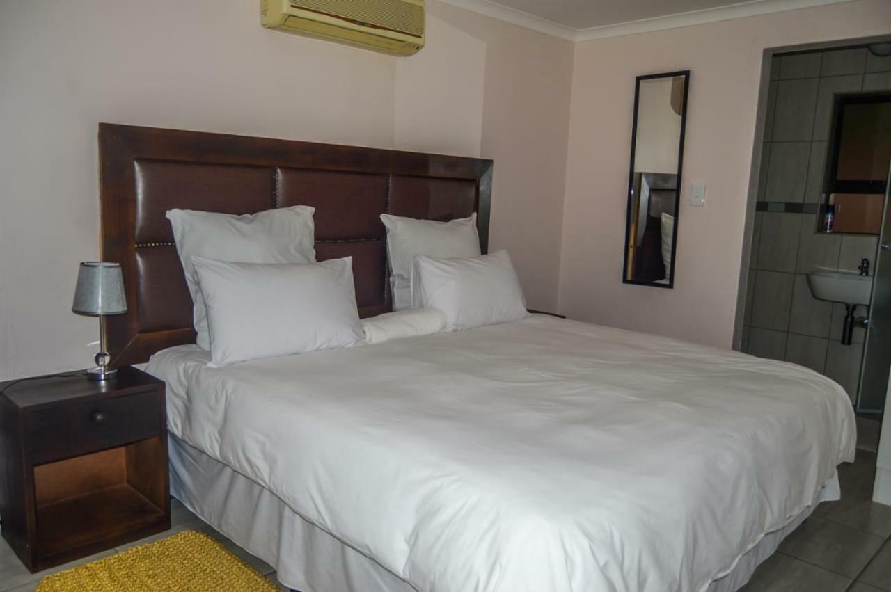 Emangunini Guest House Richards Bay Εξωτερικό φωτογραφία