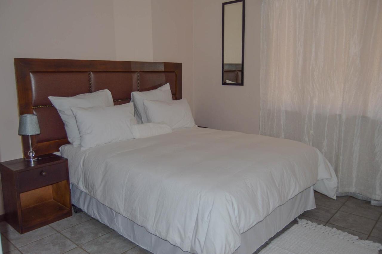 Emangunini Guest House Richards Bay Εξωτερικό φωτογραφία