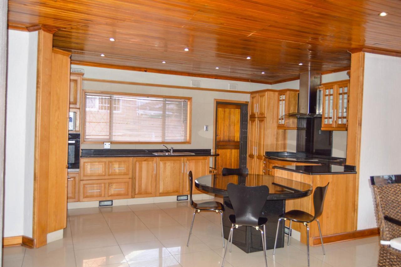 Emangunini Guest House Richards Bay Εξωτερικό φωτογραφία