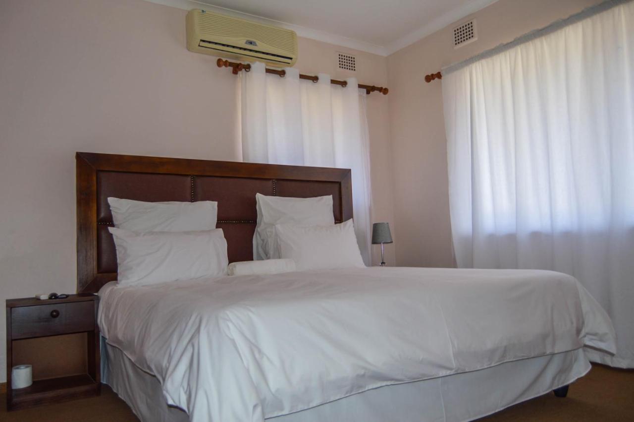 Emangunini Guest House Richards Bay Εξωτερικό φωτογραφία